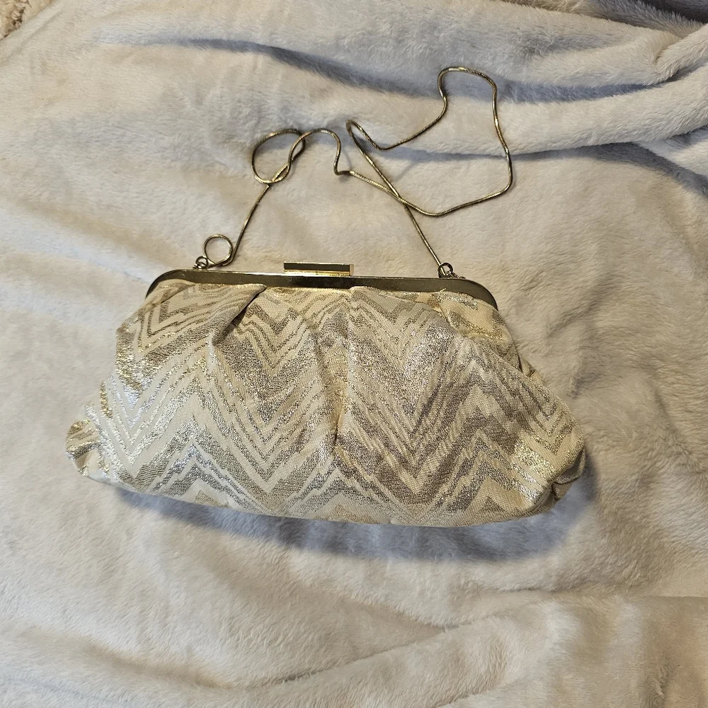 Trina Turk Metallic Gold Chevron Vintage Style Evening Bag Clutch With Chain